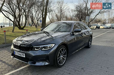 Седан BMW 3 Series 2019 в Києві