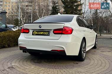 Седан BMW 3 Series 2018 в Львове