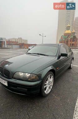 Седан BMW 3 Series 2000 в Броварах