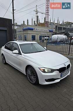 Седан BMW 3 Series 2014 в Хмельницькому