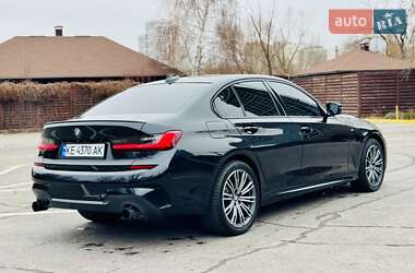 Седан BMW 3 Series 2022 в Дніпрі