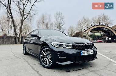 Седан BMW 3 Series 2022 в Дніпрі