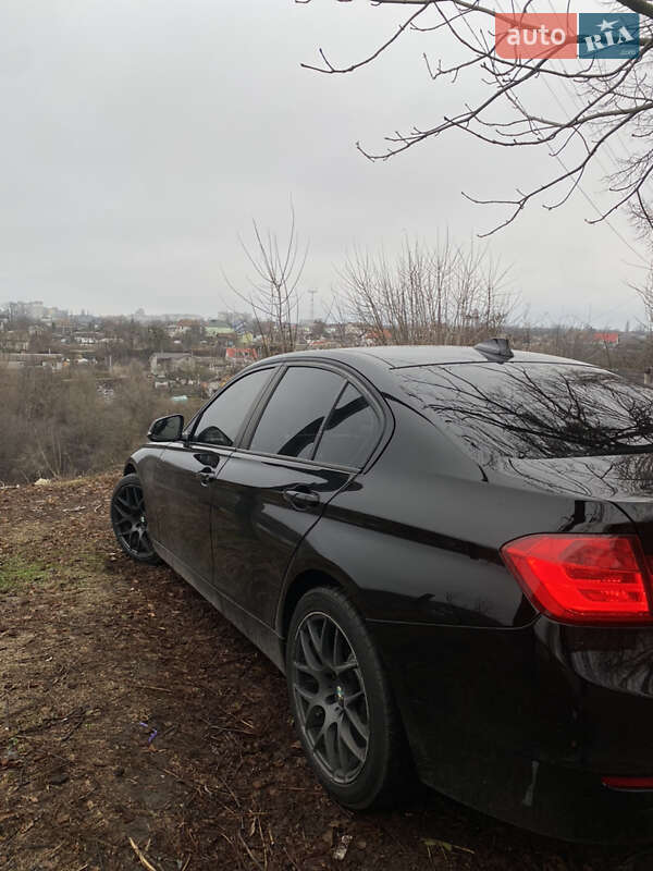Седан BMW 3 Series 2012 в Житомире