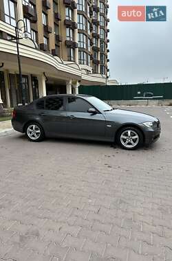 Седан BMW 3 Series 2006 в Киеве