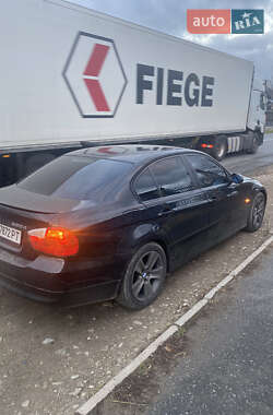 Седан BMW 3 Series 2008 в Стрию