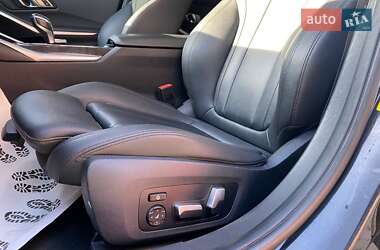 Седан BMW 3 Series 2019 в 