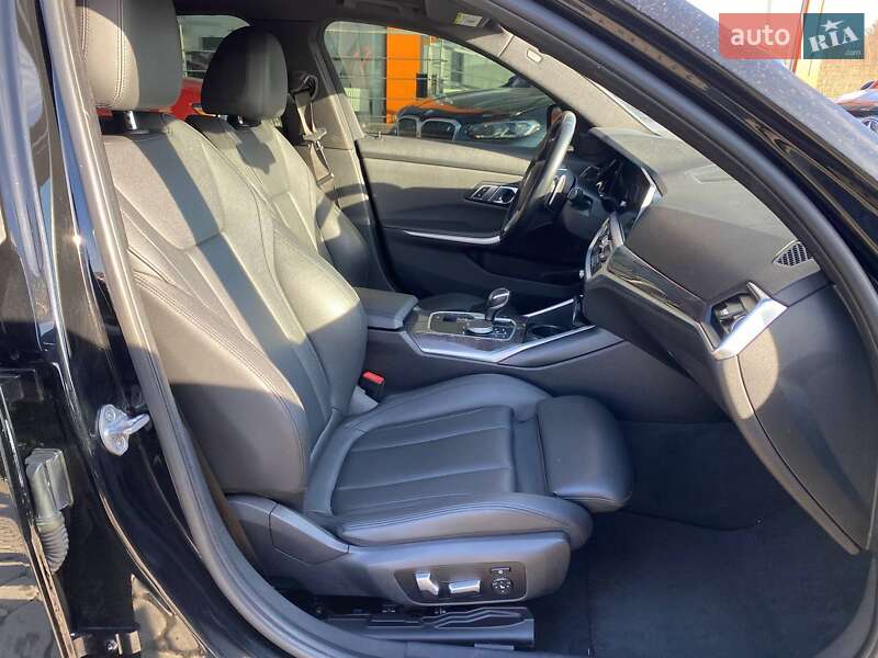 Седан BMW 3 Series 2019 в Львові фото 25 Седан BMW 3 Series 2019 в Львові
