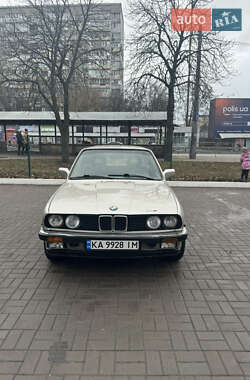 Седан BMW 3 Series 1985 в Києві