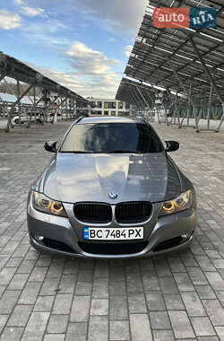 Універсал BMW 3 Series 2010 в Львові