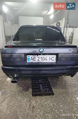 Седан BMW 3 Series 1986 в 
