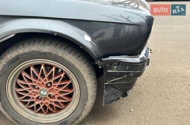 Седан BMW 3 Series 1986 в 