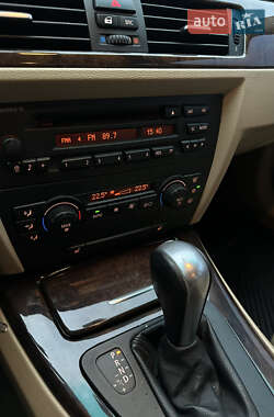 Седан BMW 3 Series 2005 в 