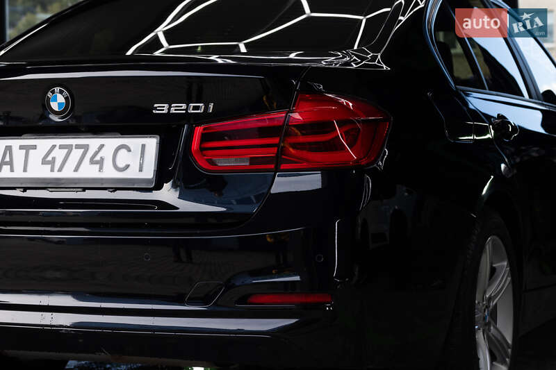 Седан BMW 3 Series 2016 в Ивано-Франковске