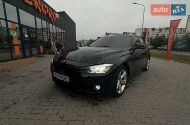 Седан BMW 3 Series 2014 в Києві