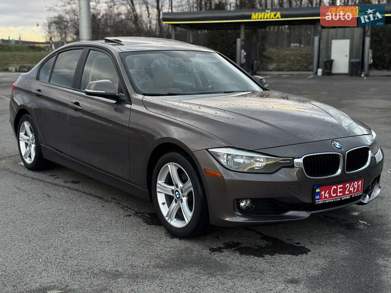 Седан BMW 3 Series 2012 в Львове