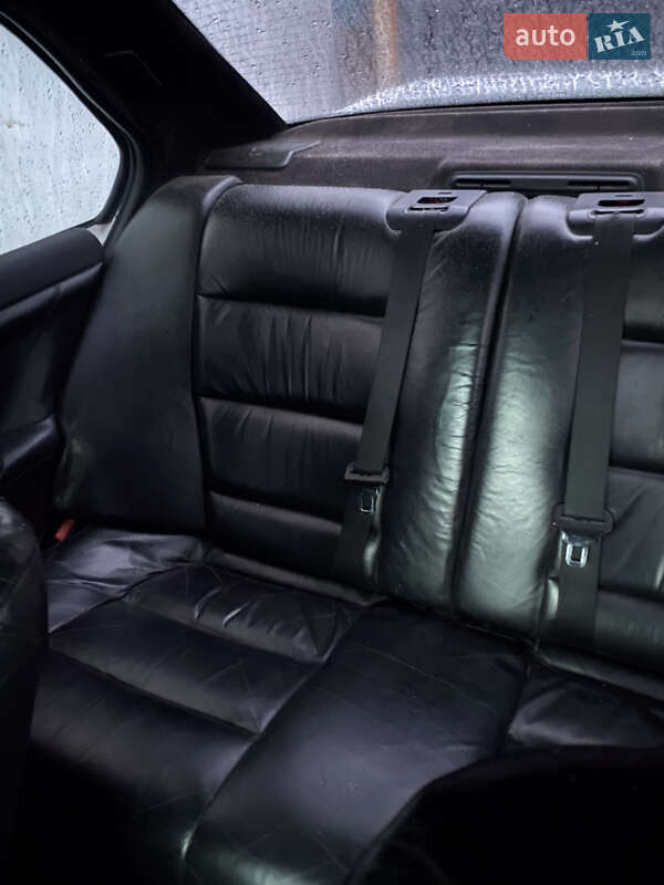 Седан BMW 3 Series 1991 в Запорожье