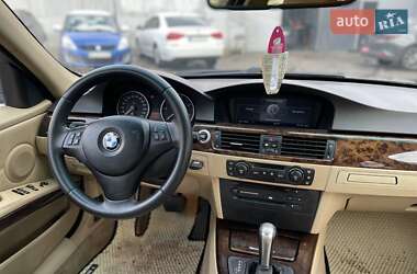 Седан BMW 3 Series 2005 в Одессе