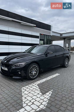 Седан BMW 3 Series 2015 в 