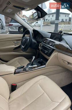 Седан BMW 3 Series 2015 в 