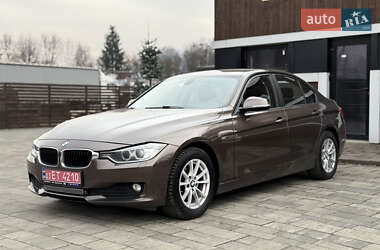 Седан BMW 3 Series 2012 в Тячеві