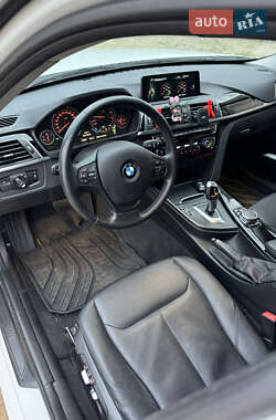 Седан BMW 3 Series 2016 в 