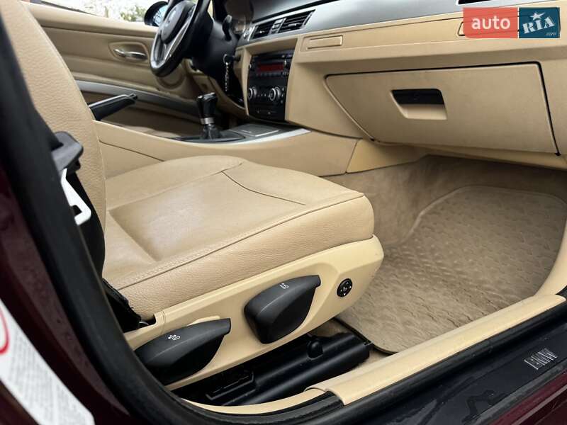 Универсал BMW 3 Series 2008 в Долине фото 16 Универсал BMW 3 Series 2008 в Долине