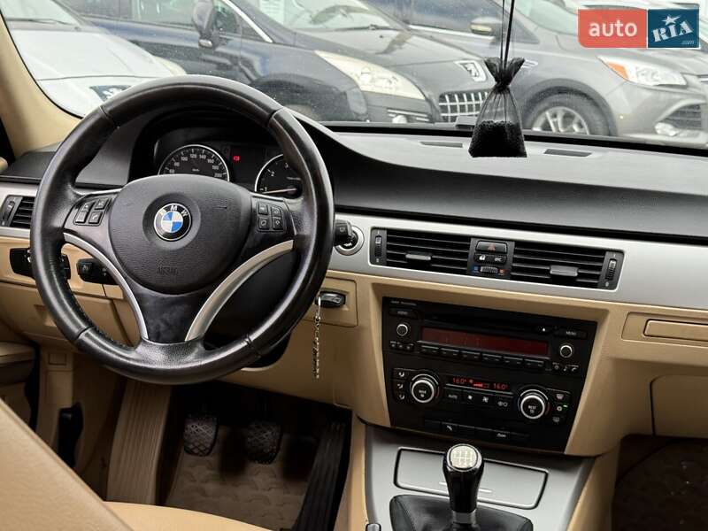 Универсал BMW 3 Series 2008 в Долине фото 18 Универсал BMW 3 Series 2008 в Долине