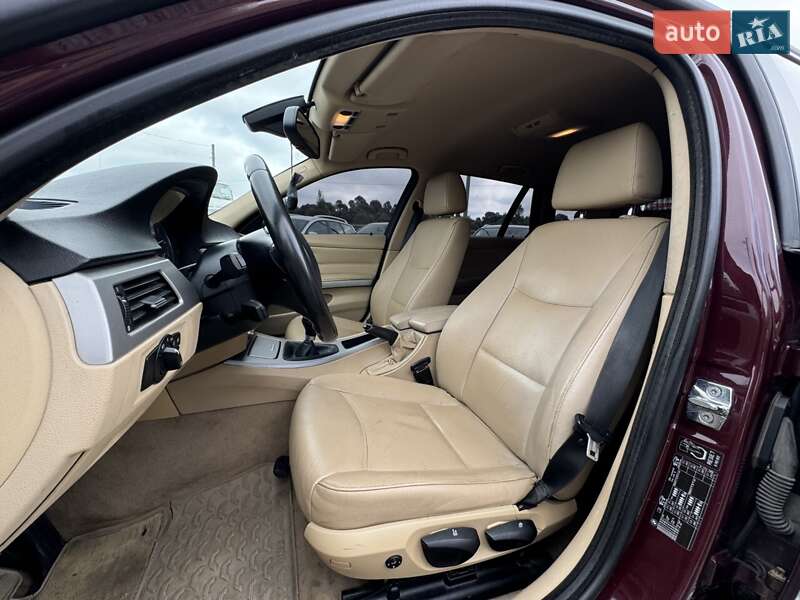 Универсал BMW 3 Series 2008 в Долине фото 30 Универсал BMW 3 Series 2008 в Долине