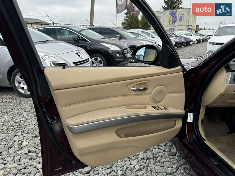 Универсал BMW 3 Series 2008 в Долине фото 34 Универсал BMW 3 Series 2008 в Долине