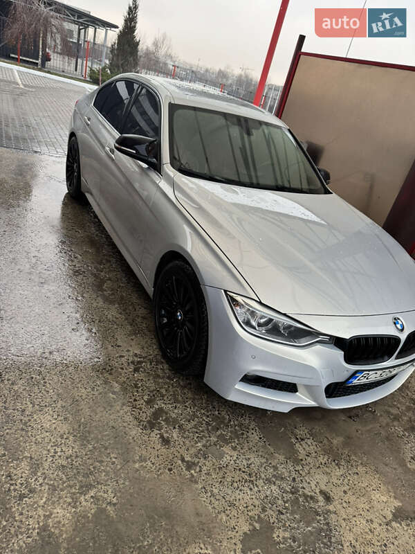 Седан BMW 3 Series 2014 в Львове