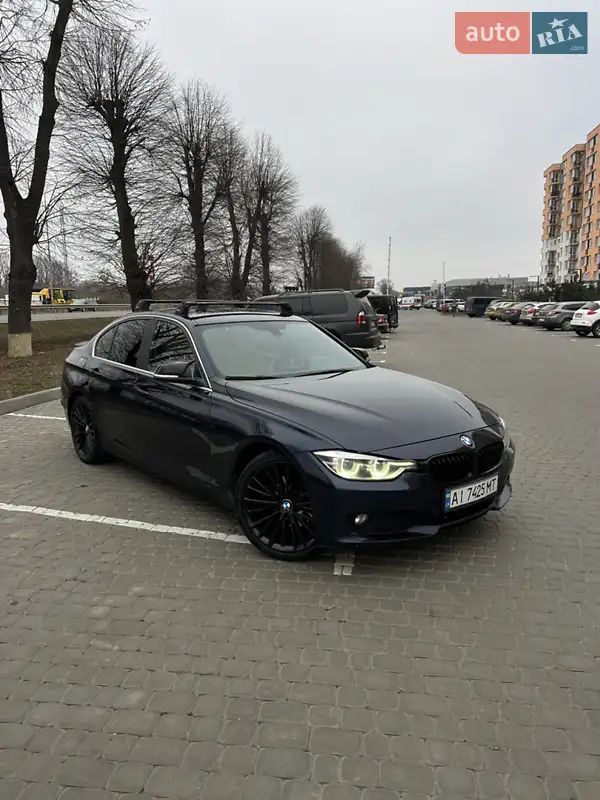Седан BMW 3 Series 2015 в 