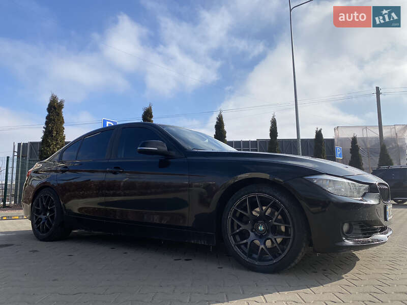 Седан BMW 3 Series 2012 в Житомире
