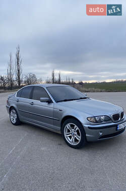 Седан BMW 3 Series 2004 в Бобринце