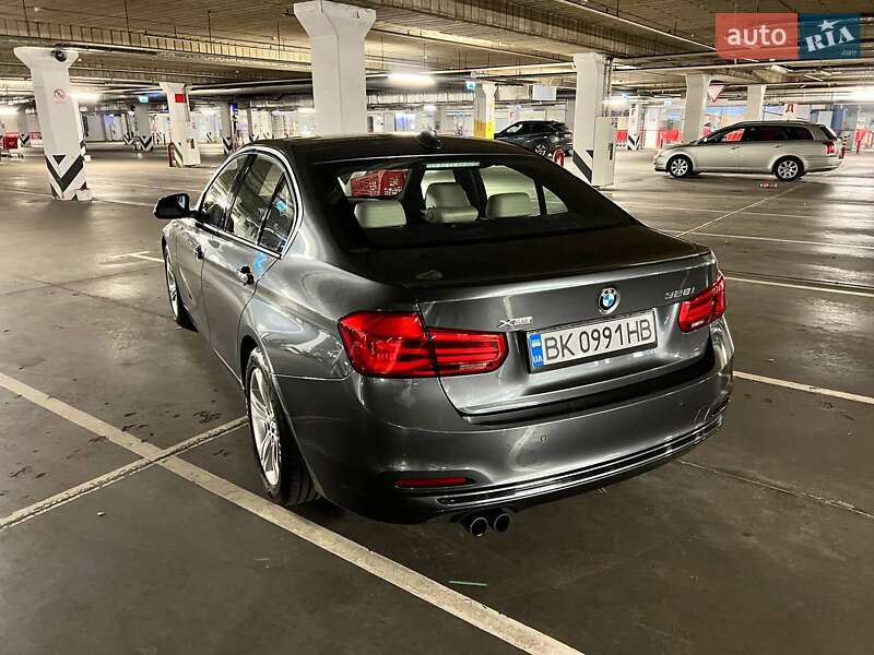 BMW 3 Series 2016