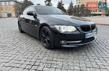 Кабриолет BMW 3 Series 2011 в Черноморске