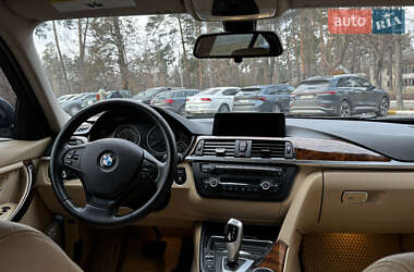 Седан BMW 3 Series 2013 в 