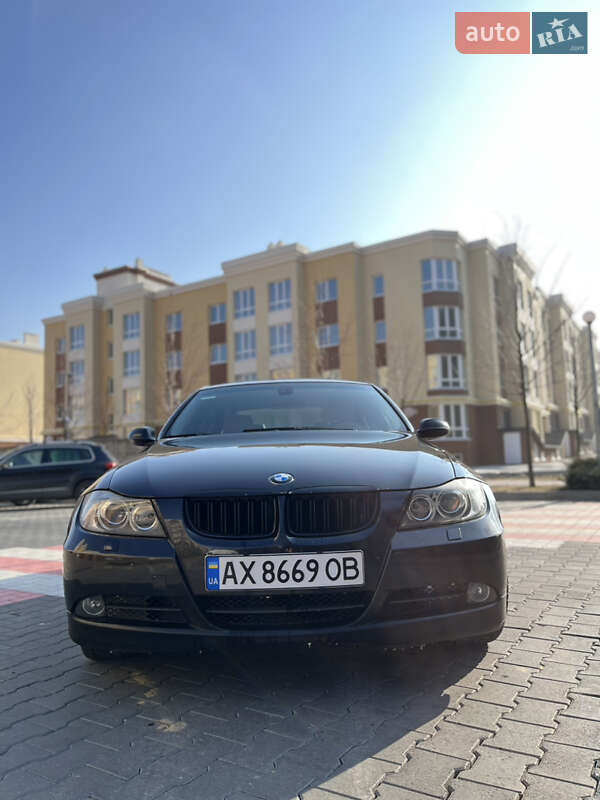 Седан BMW 3 Series 2006 в Києві