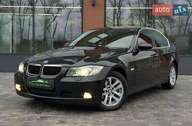 Седан BMW 3 Series 2005 в Киеве