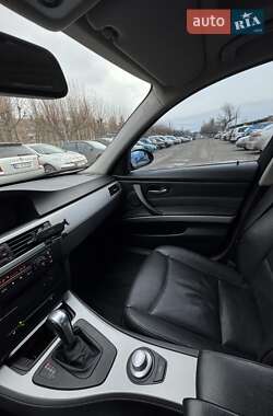 Седан BMW 3 Series 2005 в 