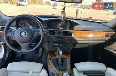 Седан BMW 3 Series 2005 в Києві