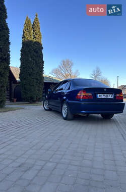 Седан BMW 3 Series 2004 в 