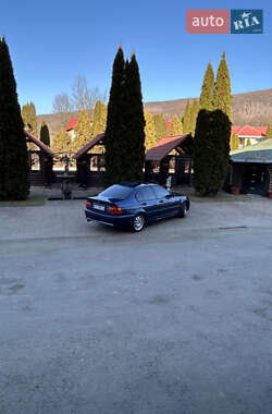 Седан BMW 3 Series 2004 в 