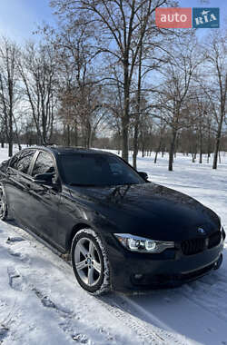 Седан BMW 3 Series 2013 в Никополе