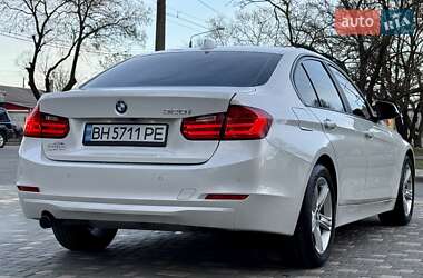 Седан BMW 3 Series 2015 в 