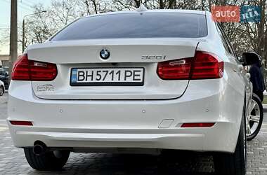 Седан BMW 3 Series 2015 в 