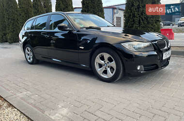 Универсал BMW 3 Series 2011 в Городке