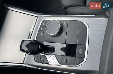 Седан BMW 3 Series 2020 в 