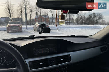 Седан BMW 3 Series 2005 в 