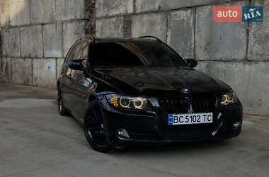 Универсал BMW 3 Series 2009 в Львове