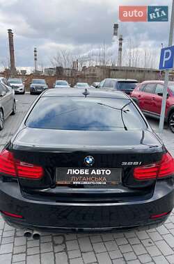 Седан BMW 3 Series 2013 в Львове